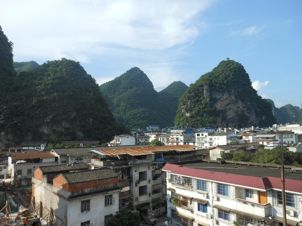 Yangshuo Travellers Land Youth Hostel מראה חיצוני תמונה