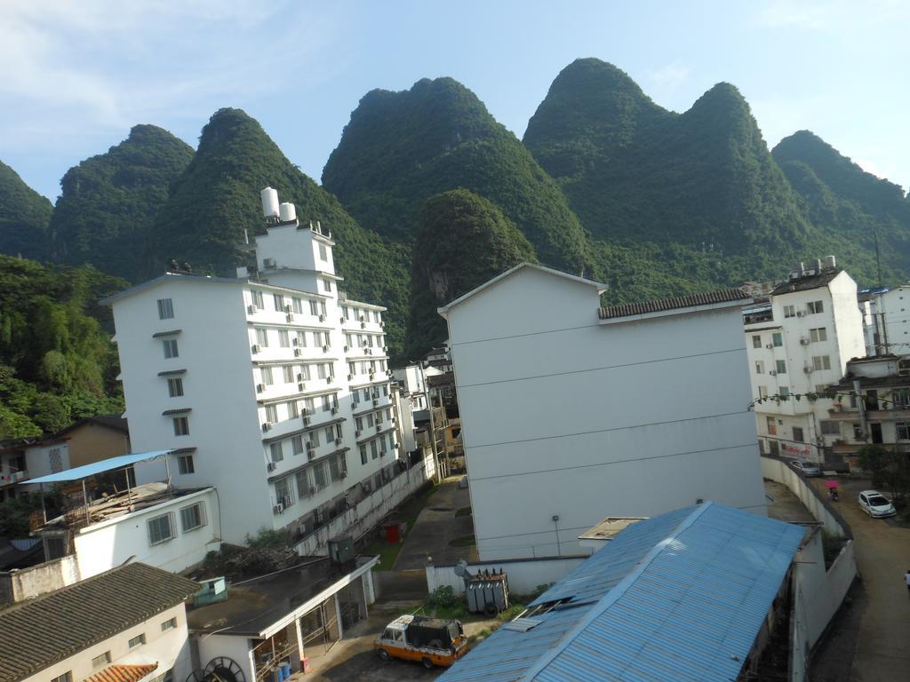 Yangshuo Travellers Land Youth Hostel מראה חיצוני תמונה
