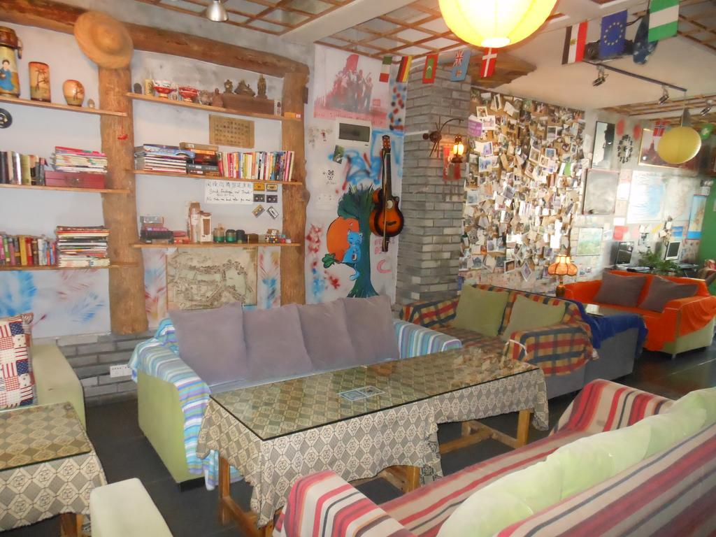 Yangshuo Travellers Land Youth Hostel מראה חיצוני תמונה